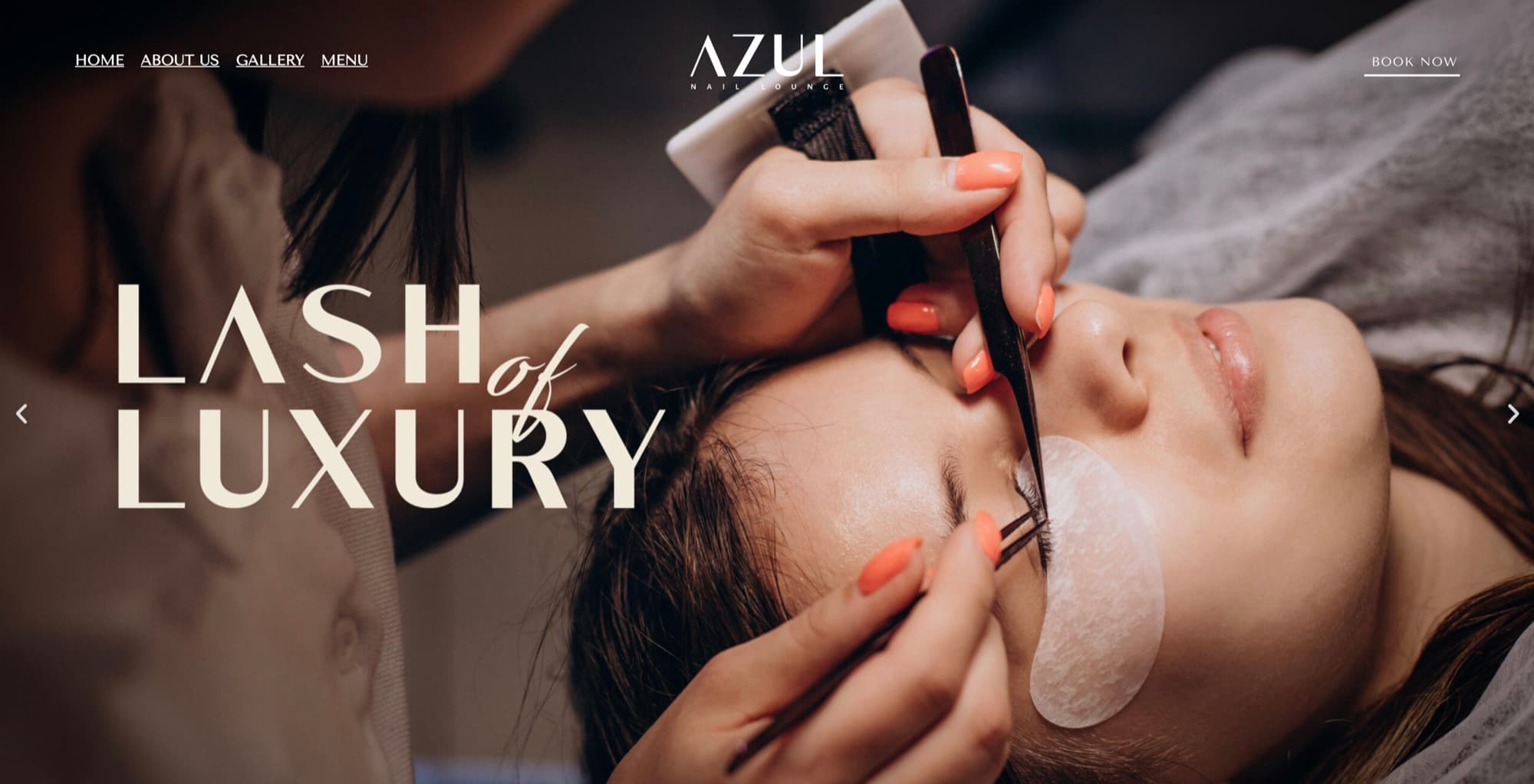 Azul Nail Lounge website hero section